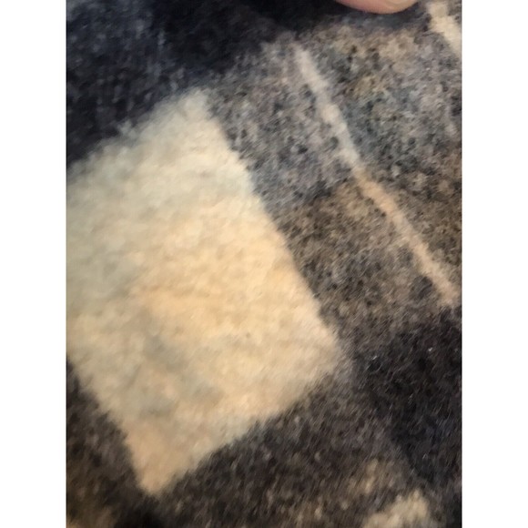 LOCH CARRON OF SCOTLAND 100% WOOL PILE SCARF/SHWAL/WRAP - Picture 2 of 5